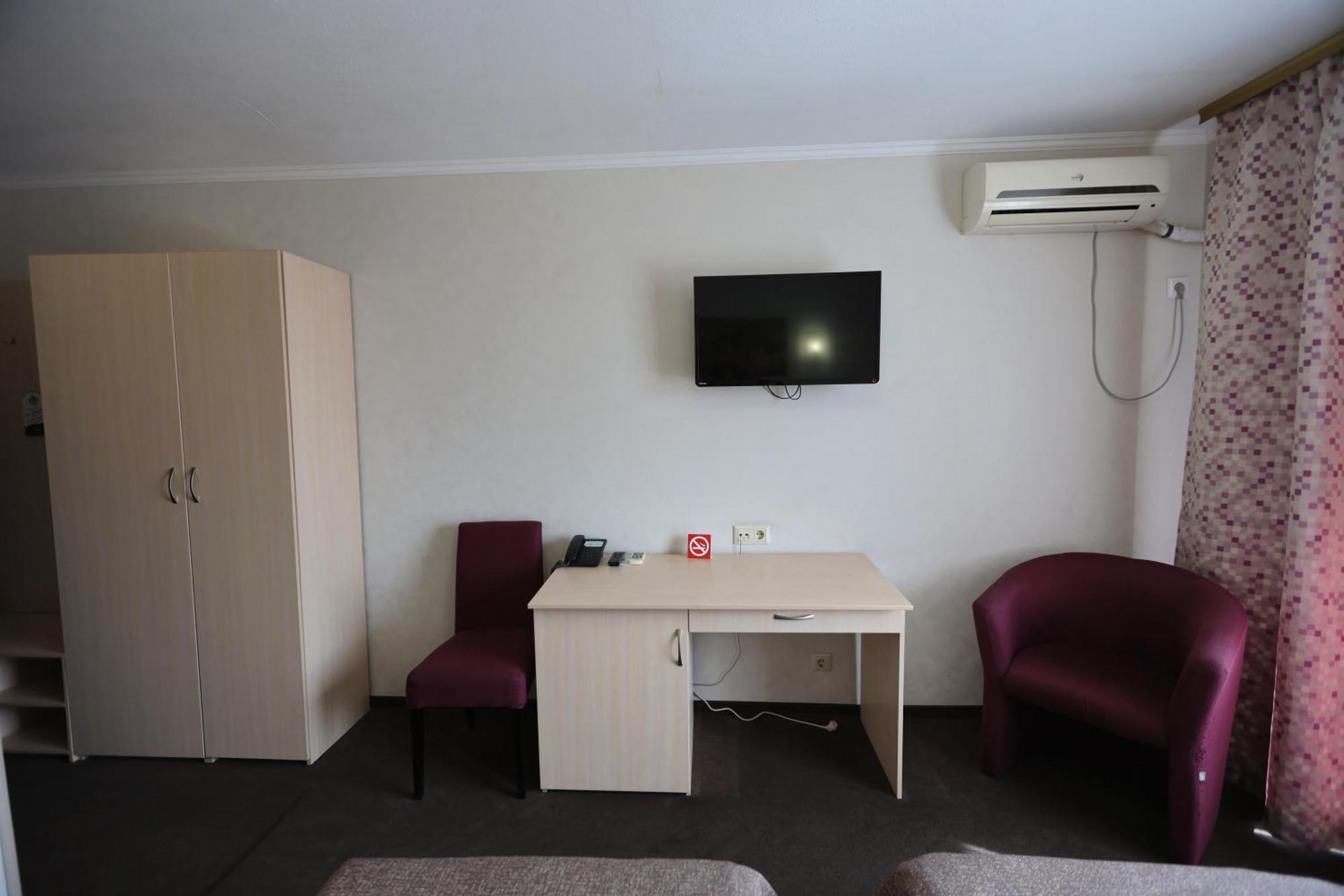 Dnepropetrovsk Hotel Ngoại thất bức ảnh